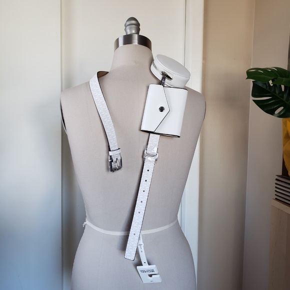 Michael Kors Multi Pouch Belt Bag NEW! - Picture 8 of 13